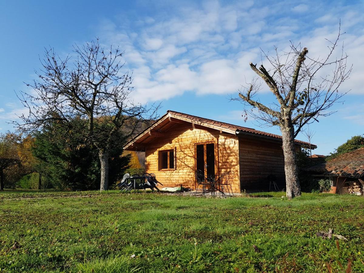 Gites de La Croisée des Chemins - Piscine Chauffée - Spa, Hammam et Sauna Izeaux Exterior foto