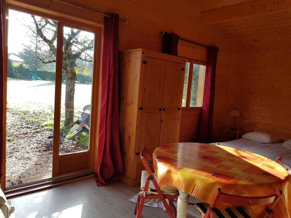 Gites de La Croisée des Chemins - Piscine Chauffée - Spa, Hammam et Sauna Izeaux Exterior foto