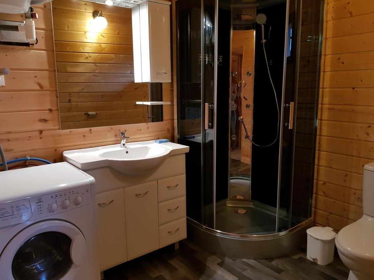 Gites de La Croisée des Chemins - Piscine Chauffée - Spa, Hammam et Sauna Izeaux Exterior foto