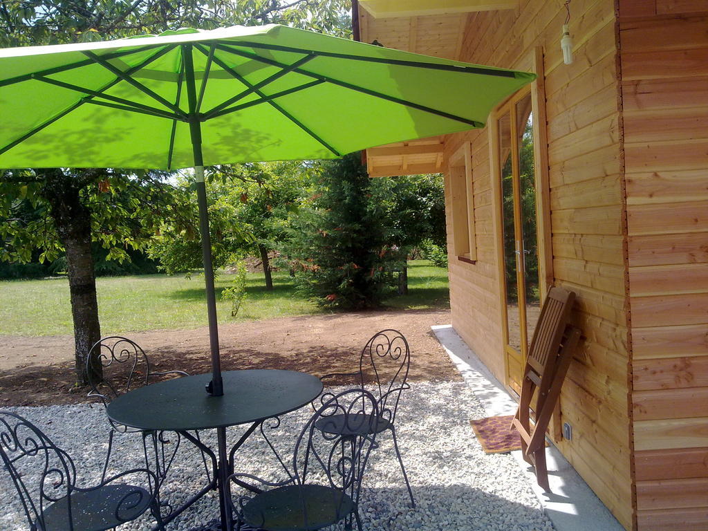 Gites de La Croisée des Chemins - Piscine Chauffée - Spa, Hammam et Sauna Izeaux Exterior foto