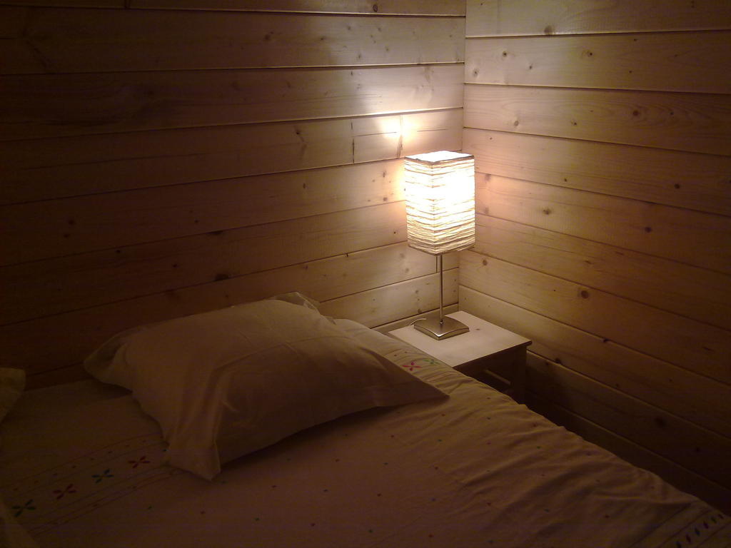 Gites de La Croisée des Chemins - Piscine Chauffée - Spa, Hammam et Sauna Izeaux Habitación foto